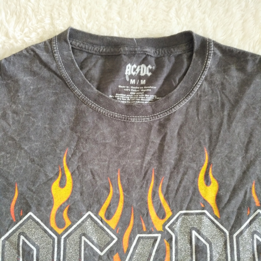 ⚡AC/DC⚡ Highway🛣️ to Hell😈 Official Logo Tee - Picture 4 of 10